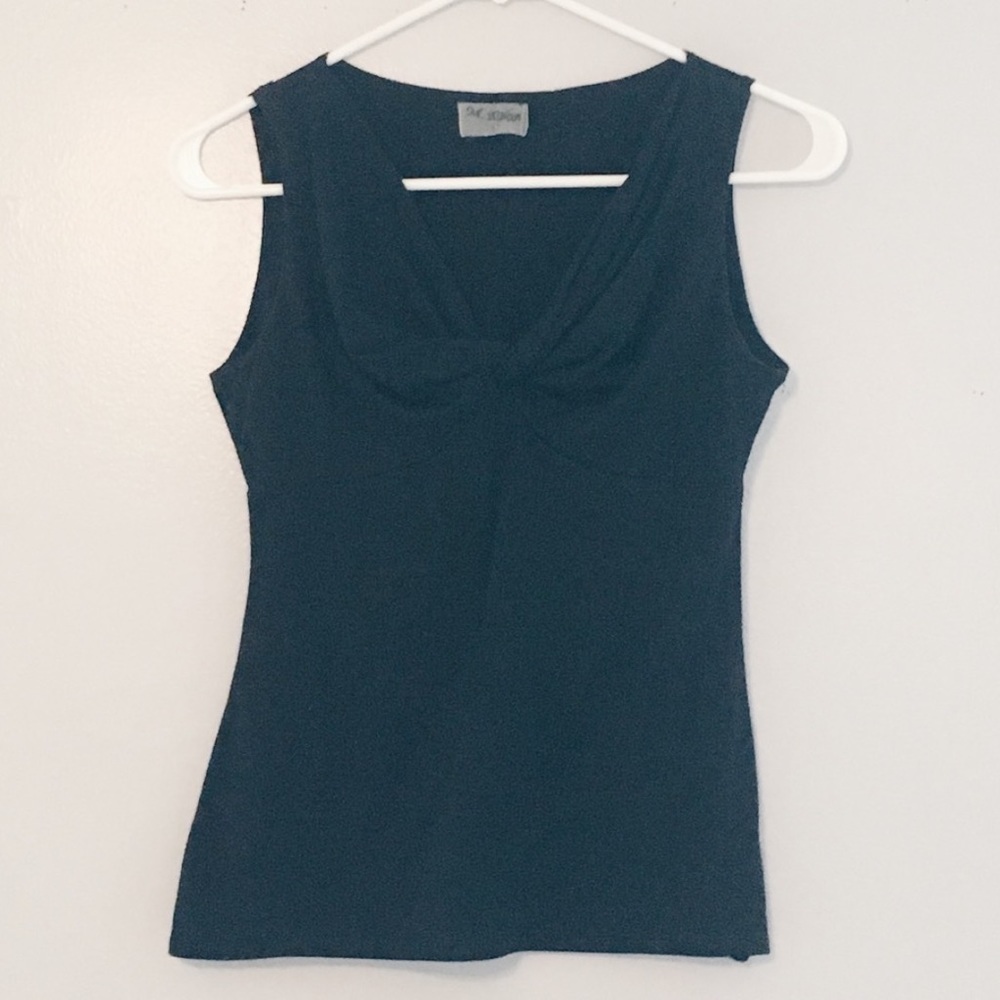 Knot Front Top